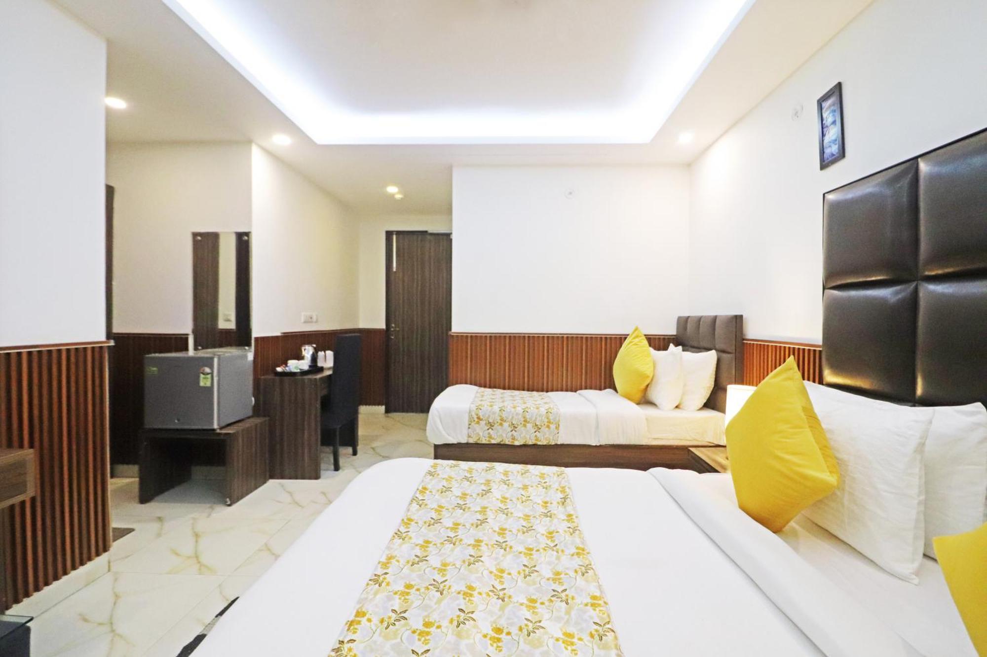 Hotel Mayda Prime Near Delhi Airport Neu-Delhi Exterior foto
